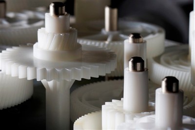 POM-i materjal: head, halvad ja suurepärased rakendused